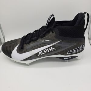 Nike Alpha Menace 4 Elite D Football Cleats